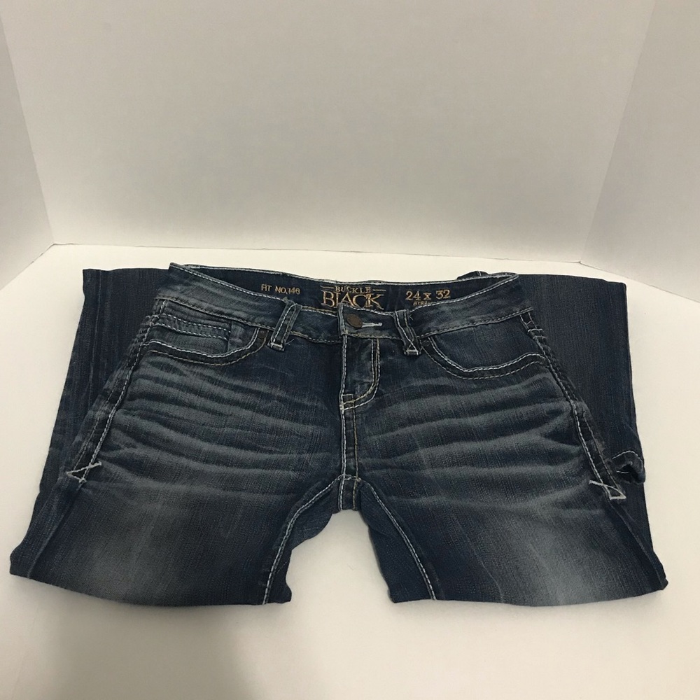 Buckle Jeans - Picture 2 of 8